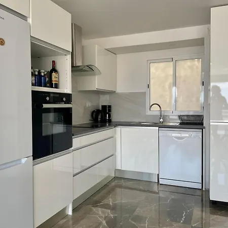 Apartment Sea Breeze